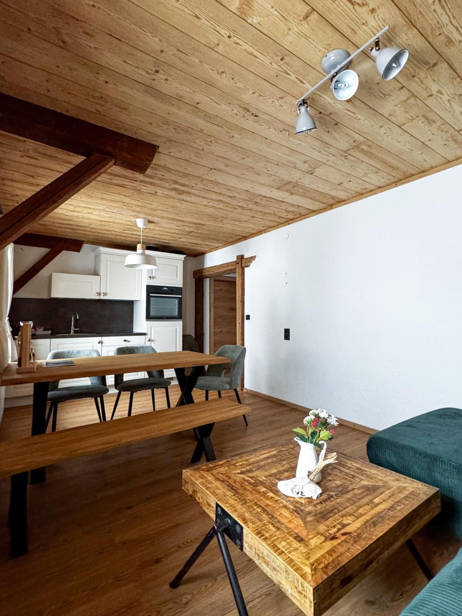 Peer Alm Hotel Navis Ngoại thất bức ảnh