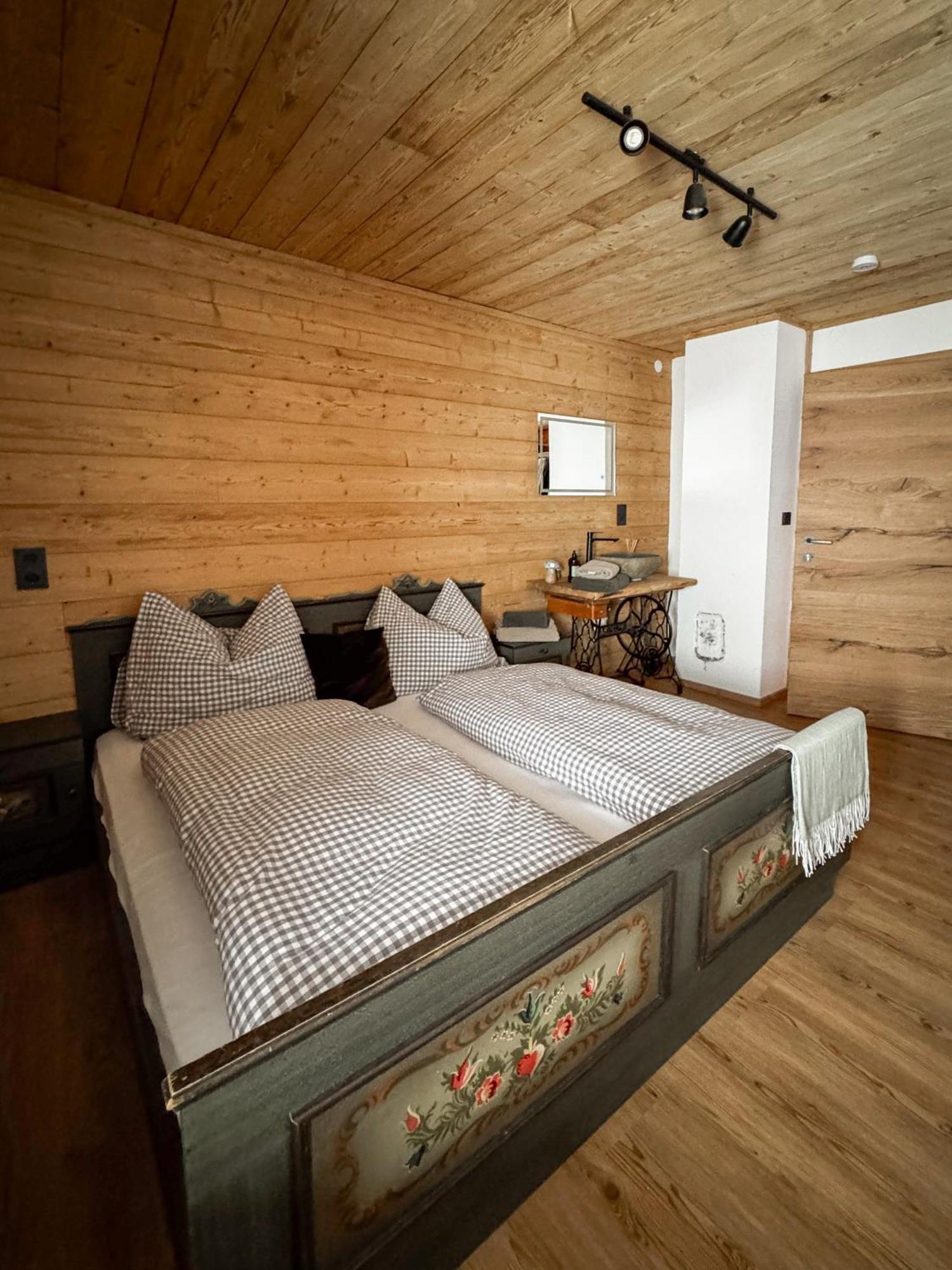 Peer Alm Hotel Navis Ngoại thất bức ảnh